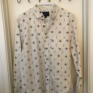 Men’s AE button down